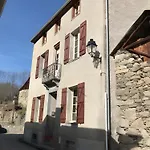 펜션 Galy - Maison De Montagne *