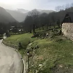 Galy - Maison De Montagne بيت للعطل